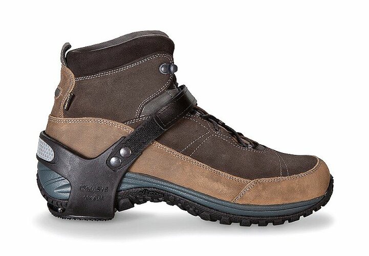 Schuh HEV_56343_24470.jpg