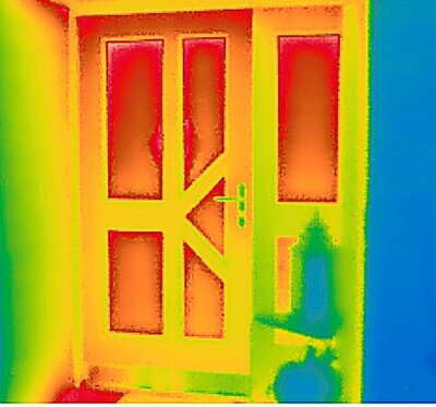 Wärmebild in gelb, grün, blau und rot. HEV_90250_88620.jpg